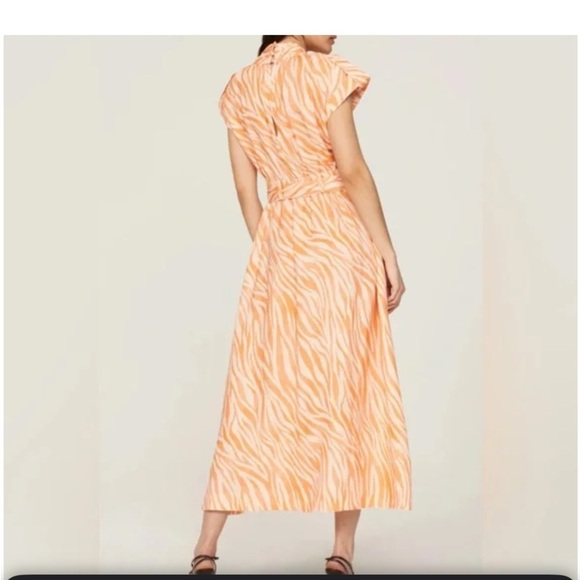 Derek Lam Collective Size 44 (Extra Large) Dress - Stunning! - Picture 2 of 8